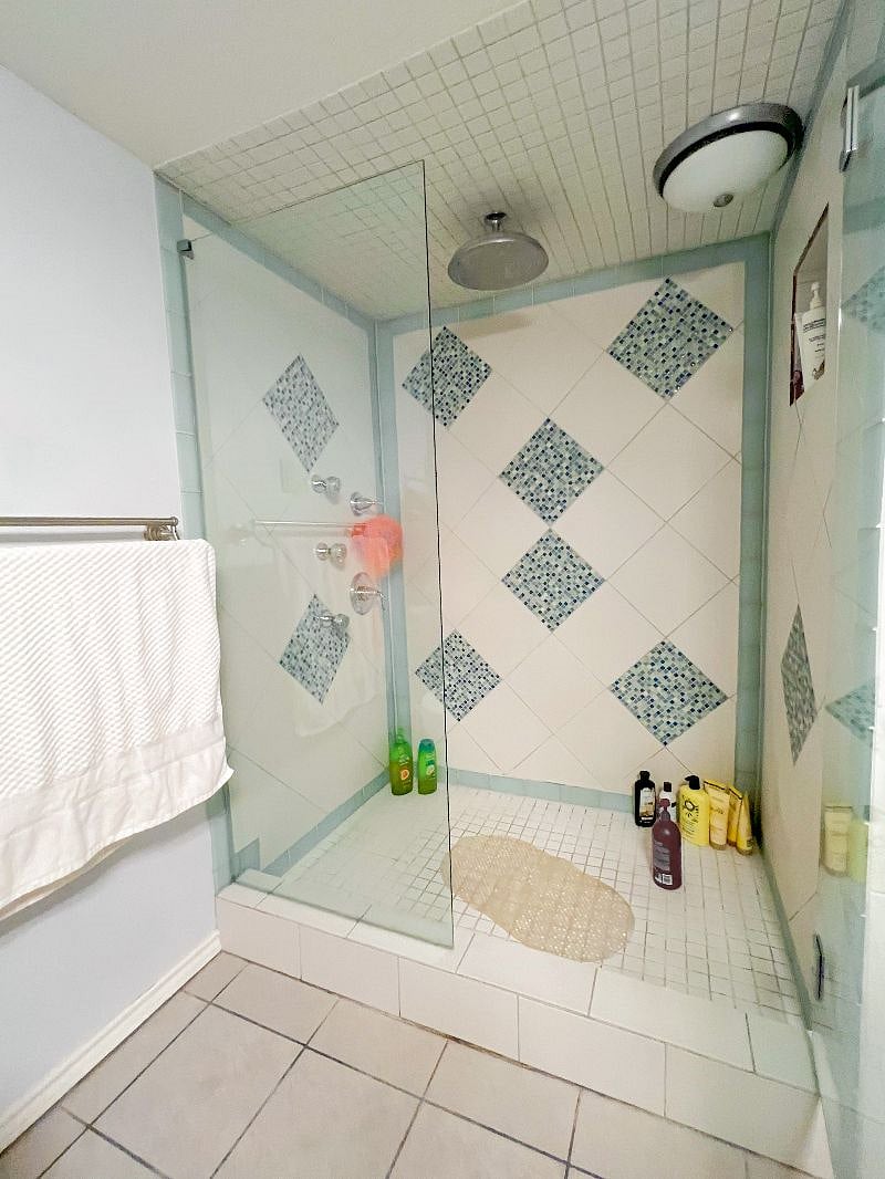 Furnished Finder property 582268_1 photo 13