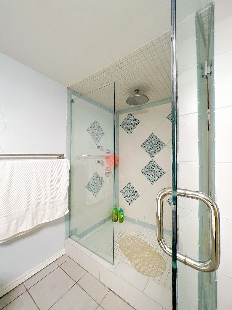 Furnished Finder property 582268_1 photo 12