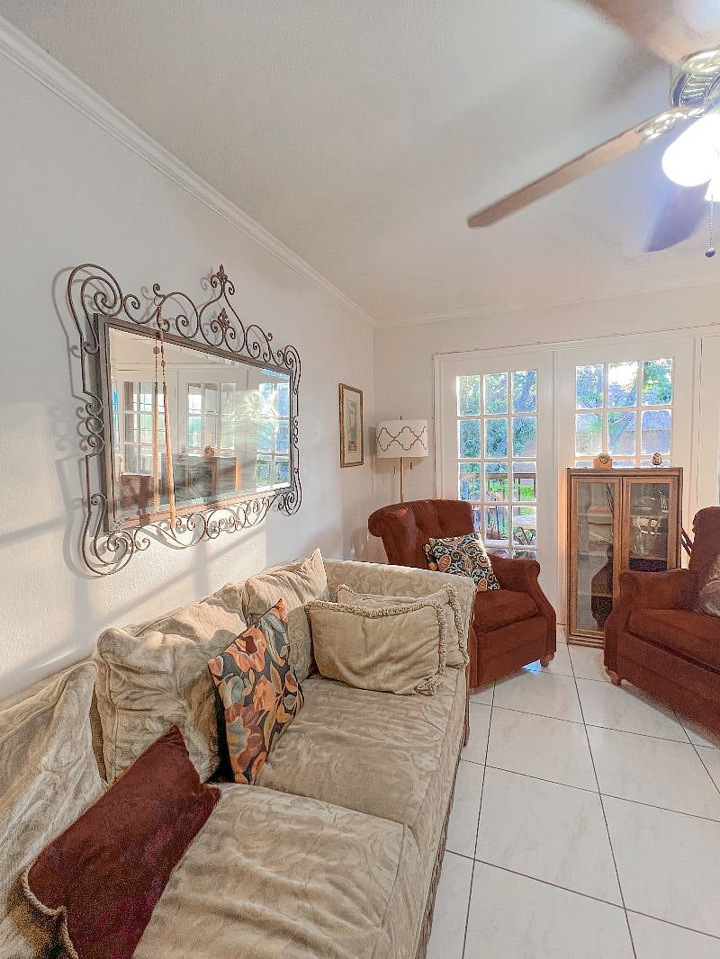 Furnished Finder property 582268_1 photo 9