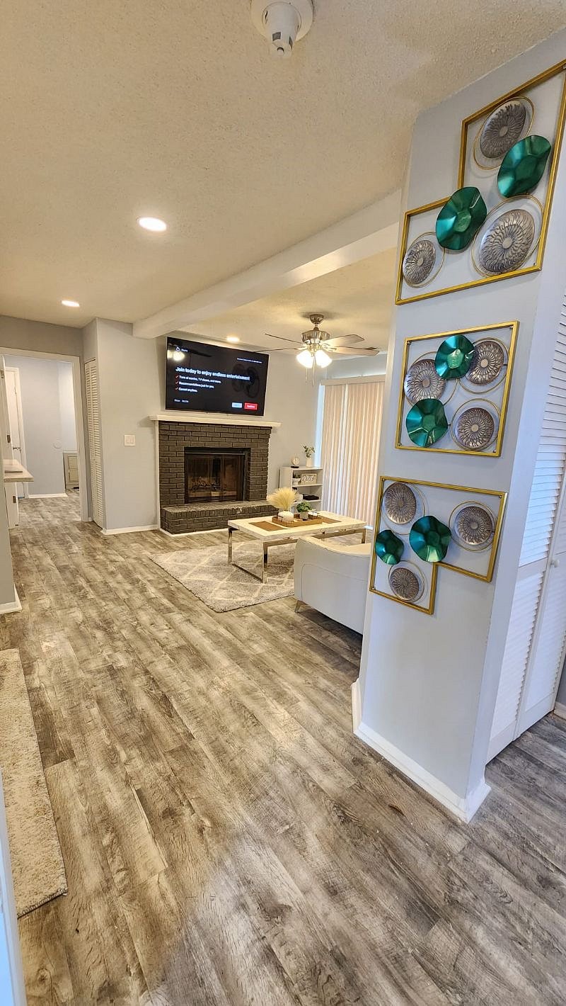 Furnished Finder property 582302_1 photo 20