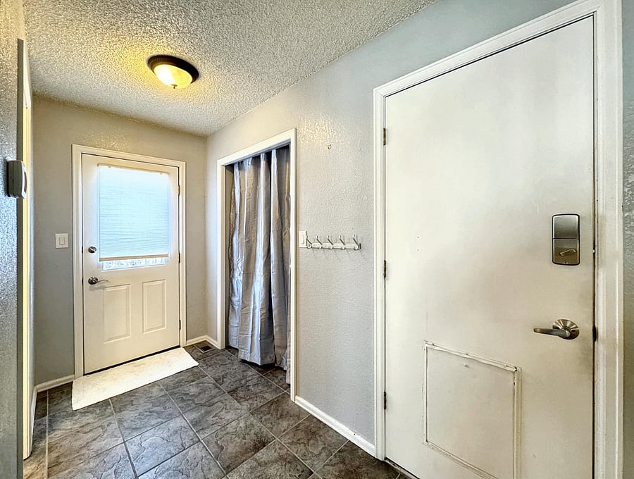 Furnished Finder property 582321_1 photo 24