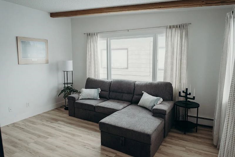 Furnished Finder property 582325_1 photo 1