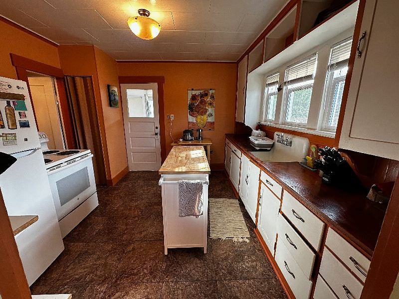 Furnished Finder property 582326_1 photo 9