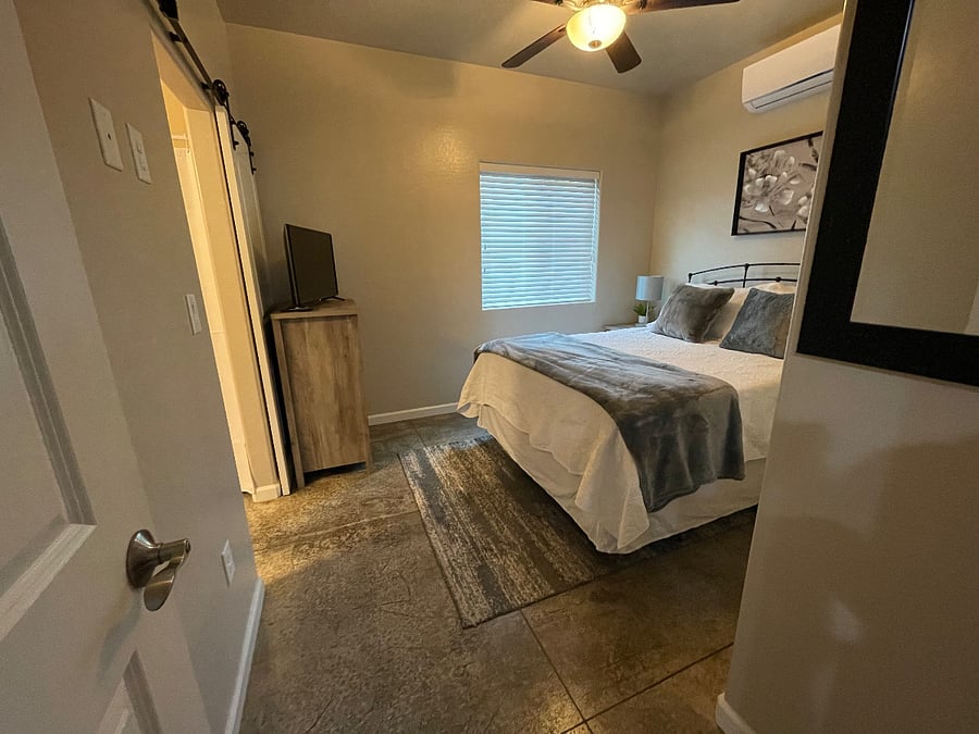 Furnished Finder property 582342_1 photo 8