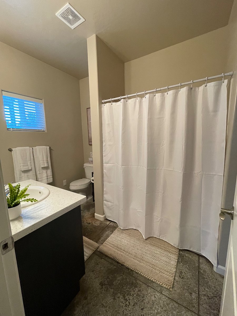 Furnished Finder property 582342_1 photo 12