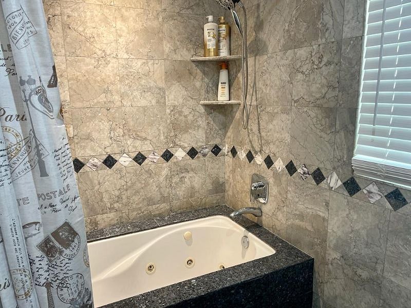 Furnished Finder property 582403_1 photo 10