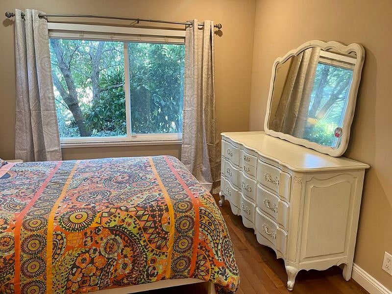 Furnished Finder property 582403_1 photo 15