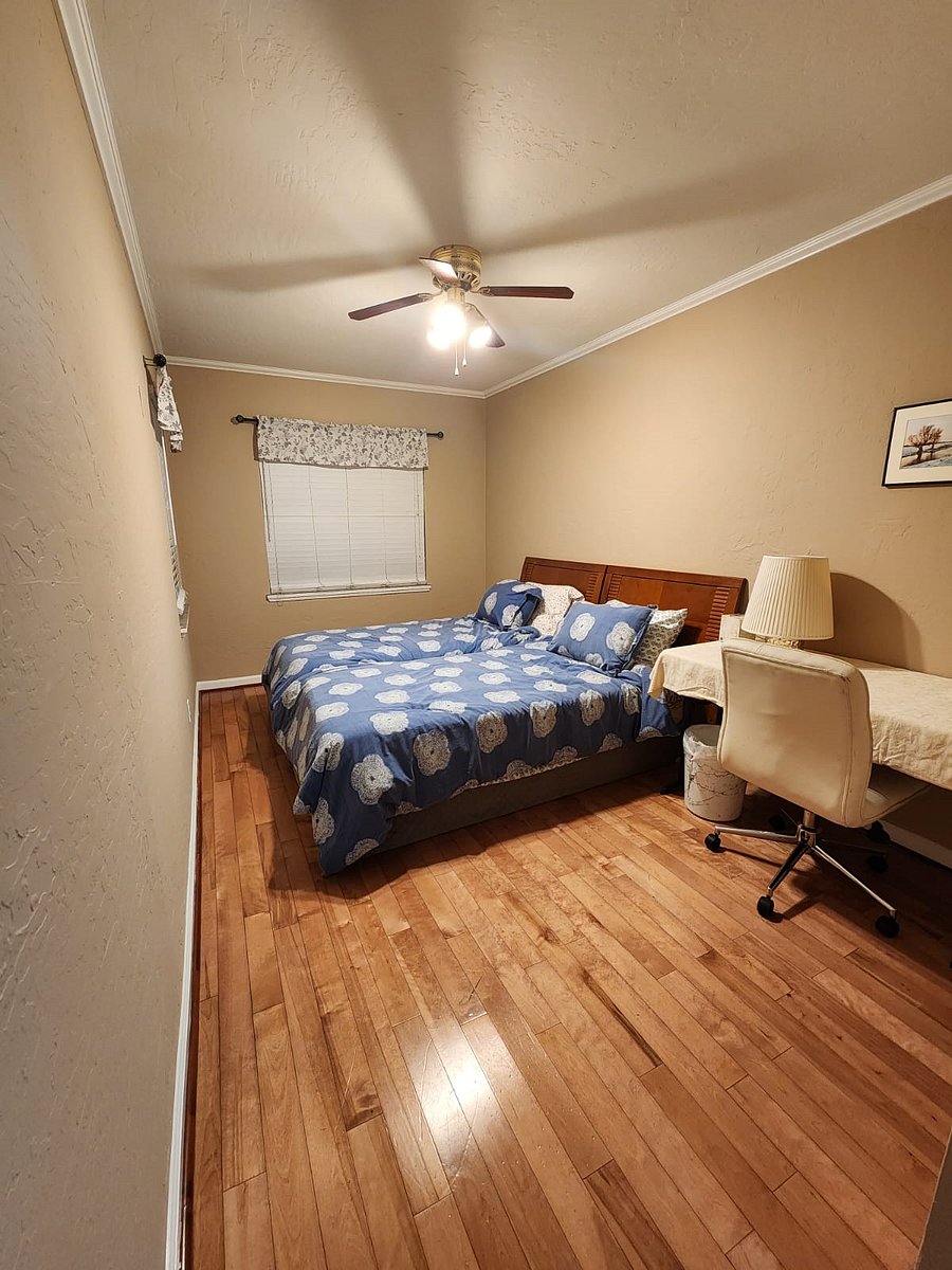 Furnished Finder property 582403_1 photo 22