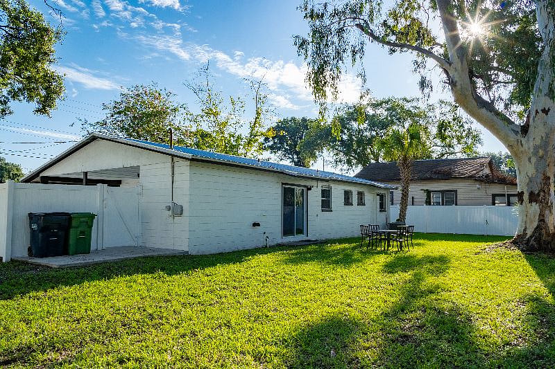 Furnished Finder property 582462_1 photo 9