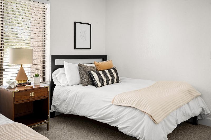 Furnished Finder property 582464_1 photo 26
