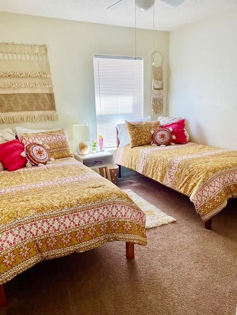 Furnished Finder property 582483_1 photo 18