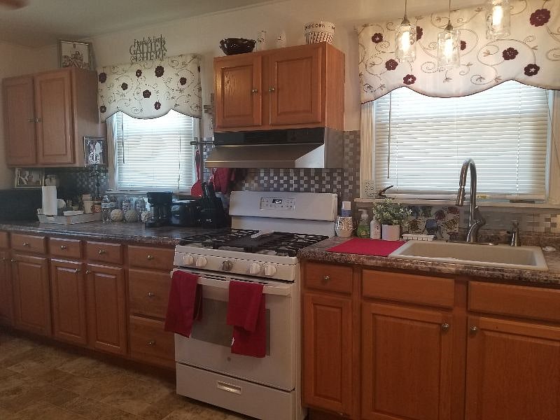 Furnished Finder property 582515_1 photo 4