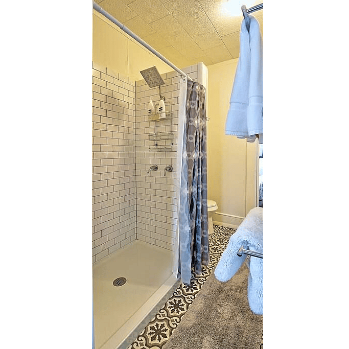 Furnished Finder property 582525_1 photo 13