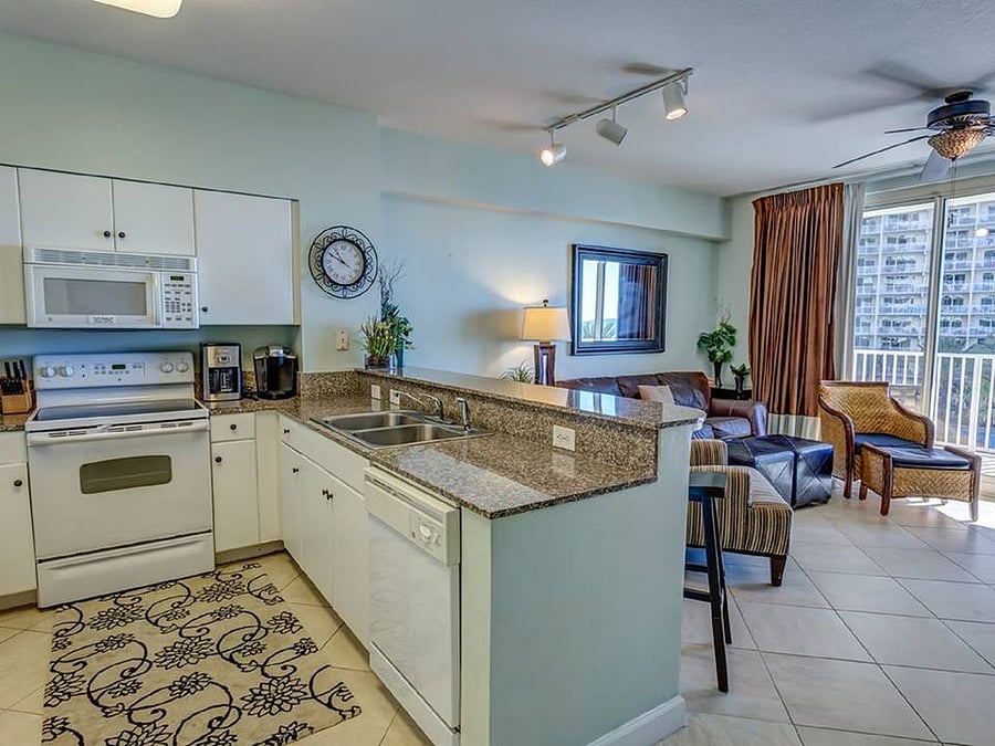 Furnished Finder property 582540_5 photo 8