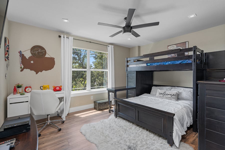 Furnished Finder property 582554_1 photo 12