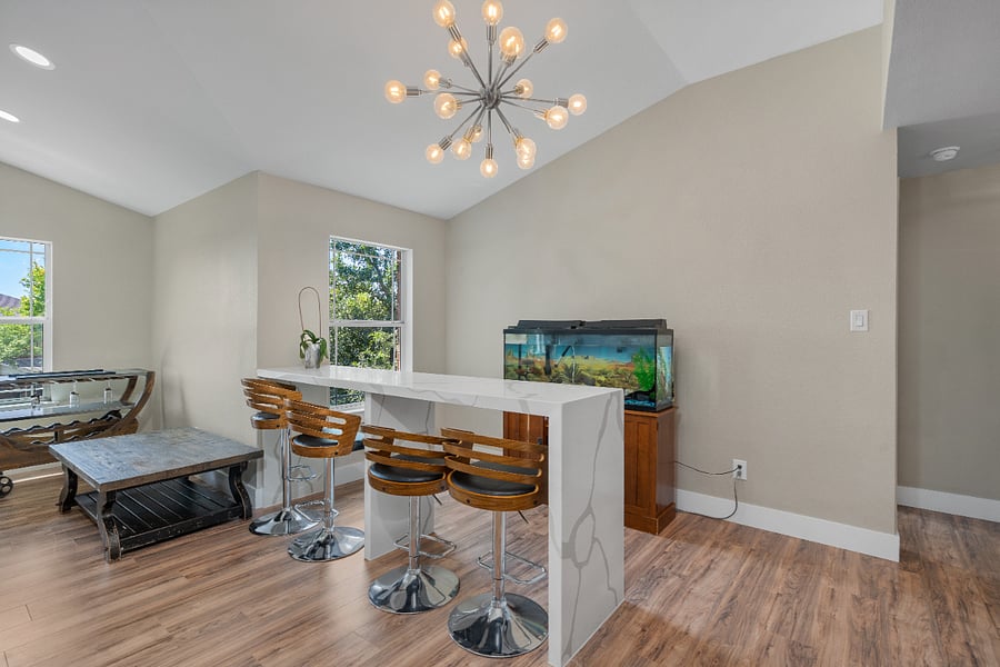 Furnished Finder property 582554_1 photo 18