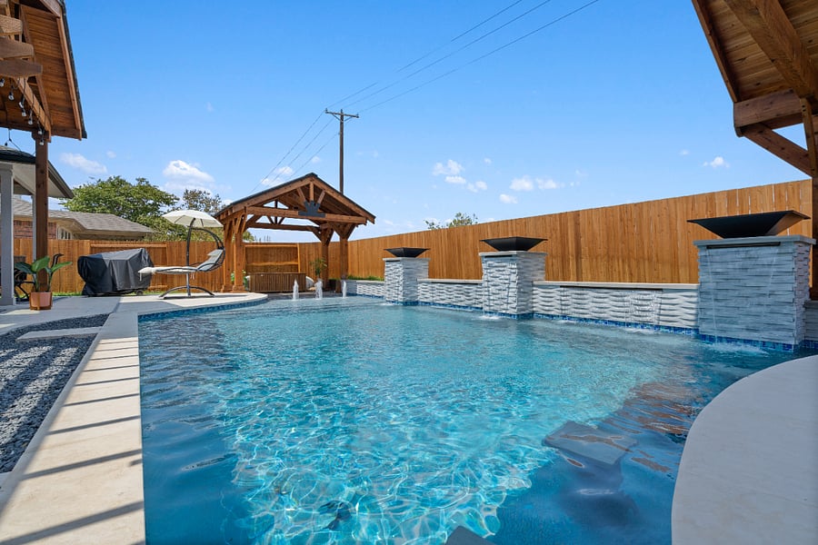Furnished Finder property 582554_1 photo 40