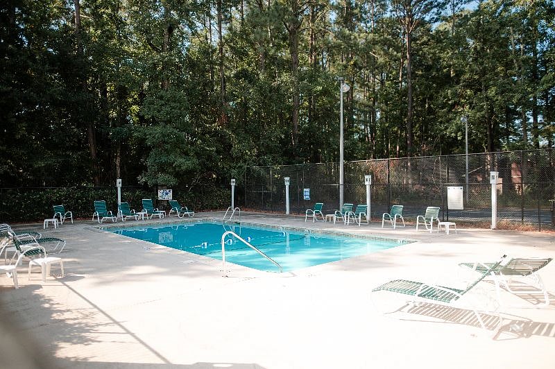 Furnished Finder property 582602_1 photo 22