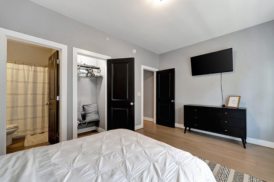 Furnished Finder property 582614_1 photo 14