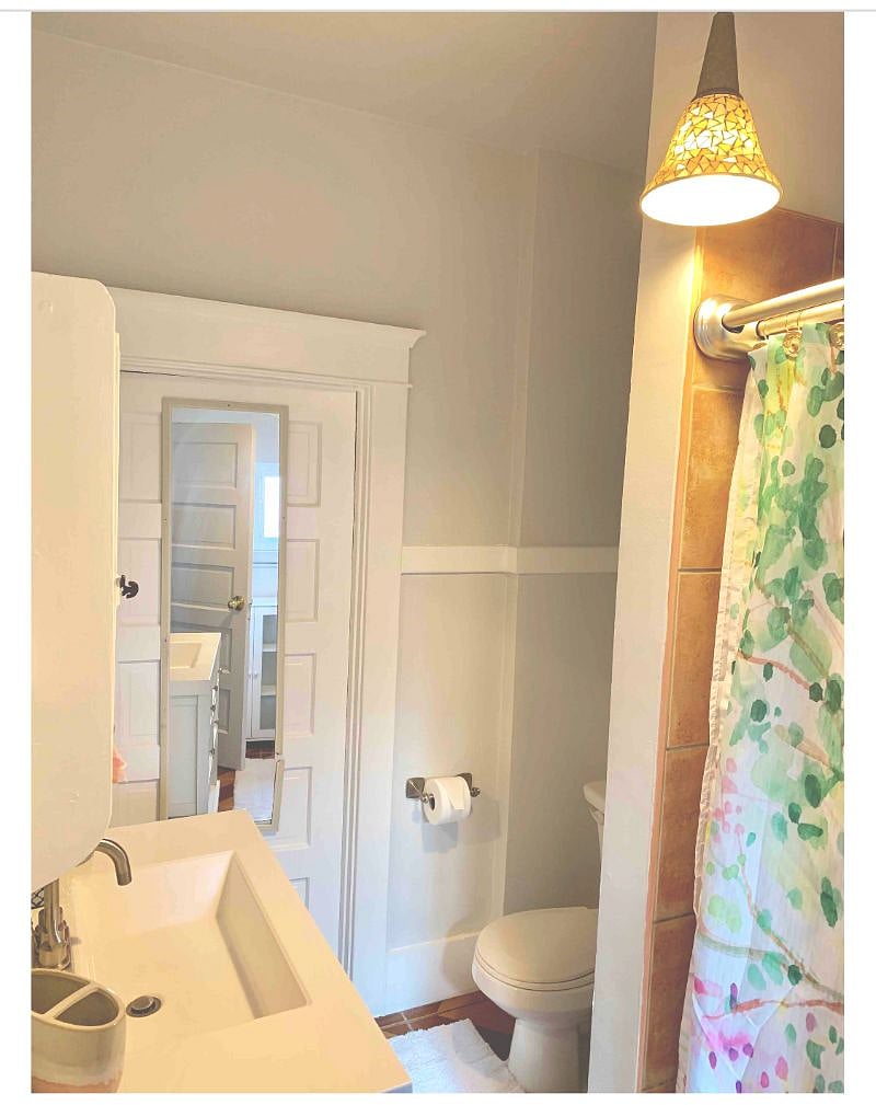 1217 bathroom