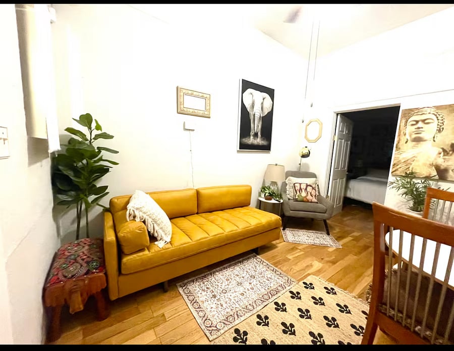 1215 unit 1BR Cozy Monthly (AVAILABLE AUG 3,2026) Bungalow Koreatown Los Angeles same loctation
PRIVATE 1 Bedroom 1 BATH
https://www.airbnb.com/rooms/14439107?viralityEntryPoint=1&s=76