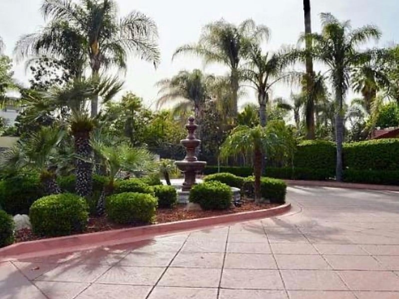 Furnished Finder property 582628_1 photo 9