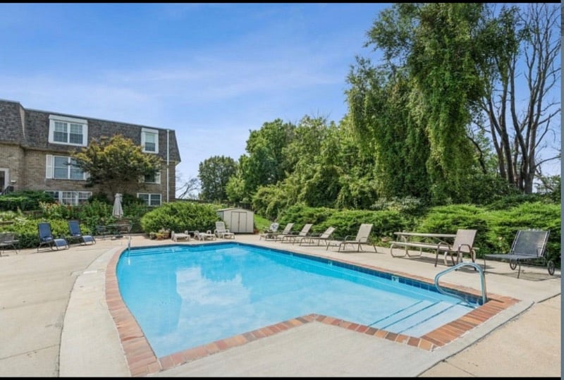 Furnished Finder property 582632_1 photo 9