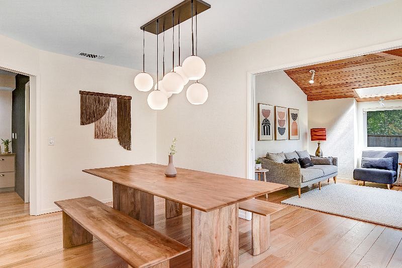 Furnished Finder property 582671_1 photo 3