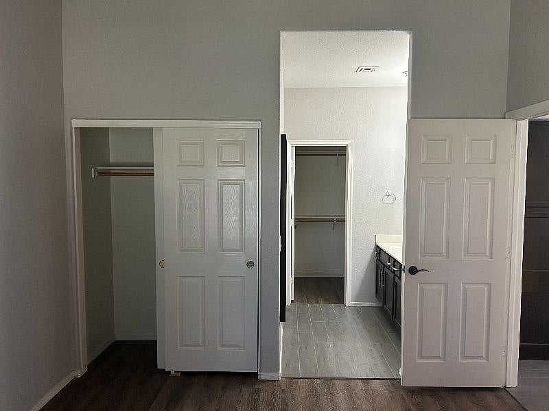 Furnished Finder property 582703_1 photo 8