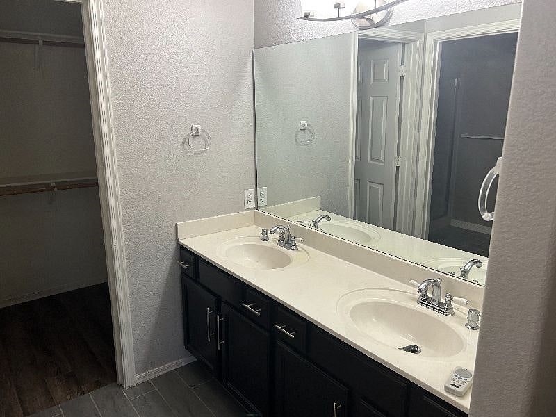 Furnished Finder property 582703_1 photo 9