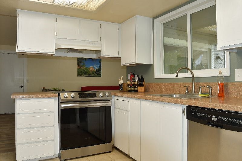 Furnished Finder property 582705_1 photo 15