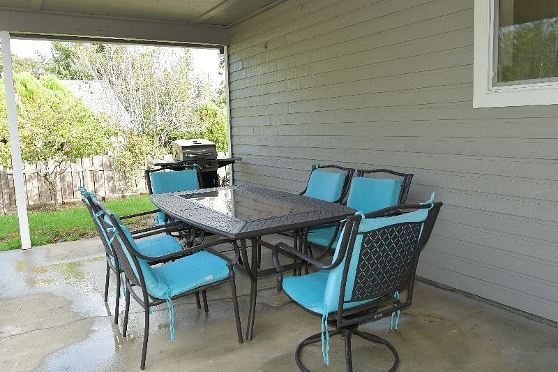 Furnished Finder property 582705_1 photo 32