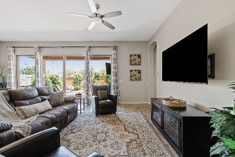 Furnished Finder property 582724_1 photo 4