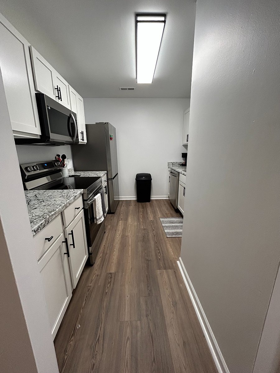 Furnished Finder property 582732_2 photo 13