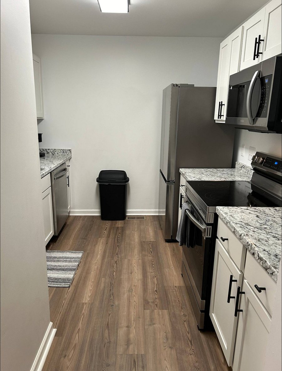 Furnished Finder property 582732_3 photo 12