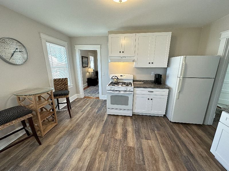 Furnished Finder property 582771_1 photo 3