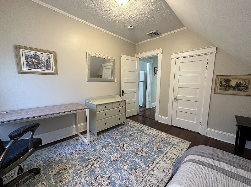 Bedroom 2 - $1,250/mo