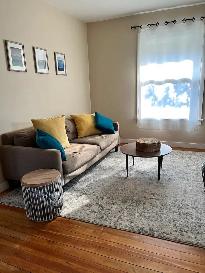 Furnished Finder property 582797_1 photo 4