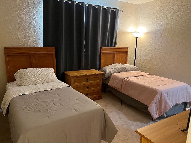 Furnished Finder property 582872_1 photo 12