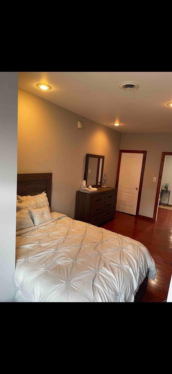 Furnished Finder property 582880_1 photo 3