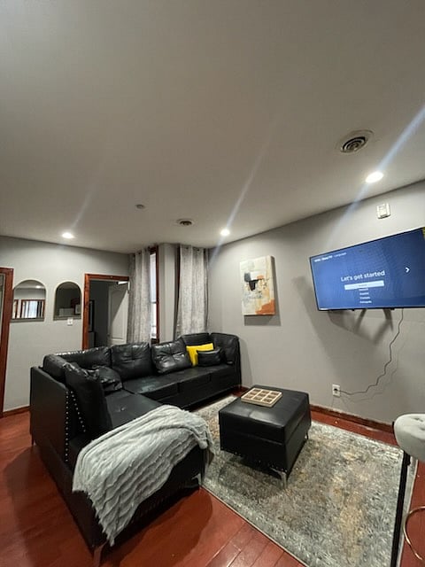 Furnished Finder property 582880_1 photo 10