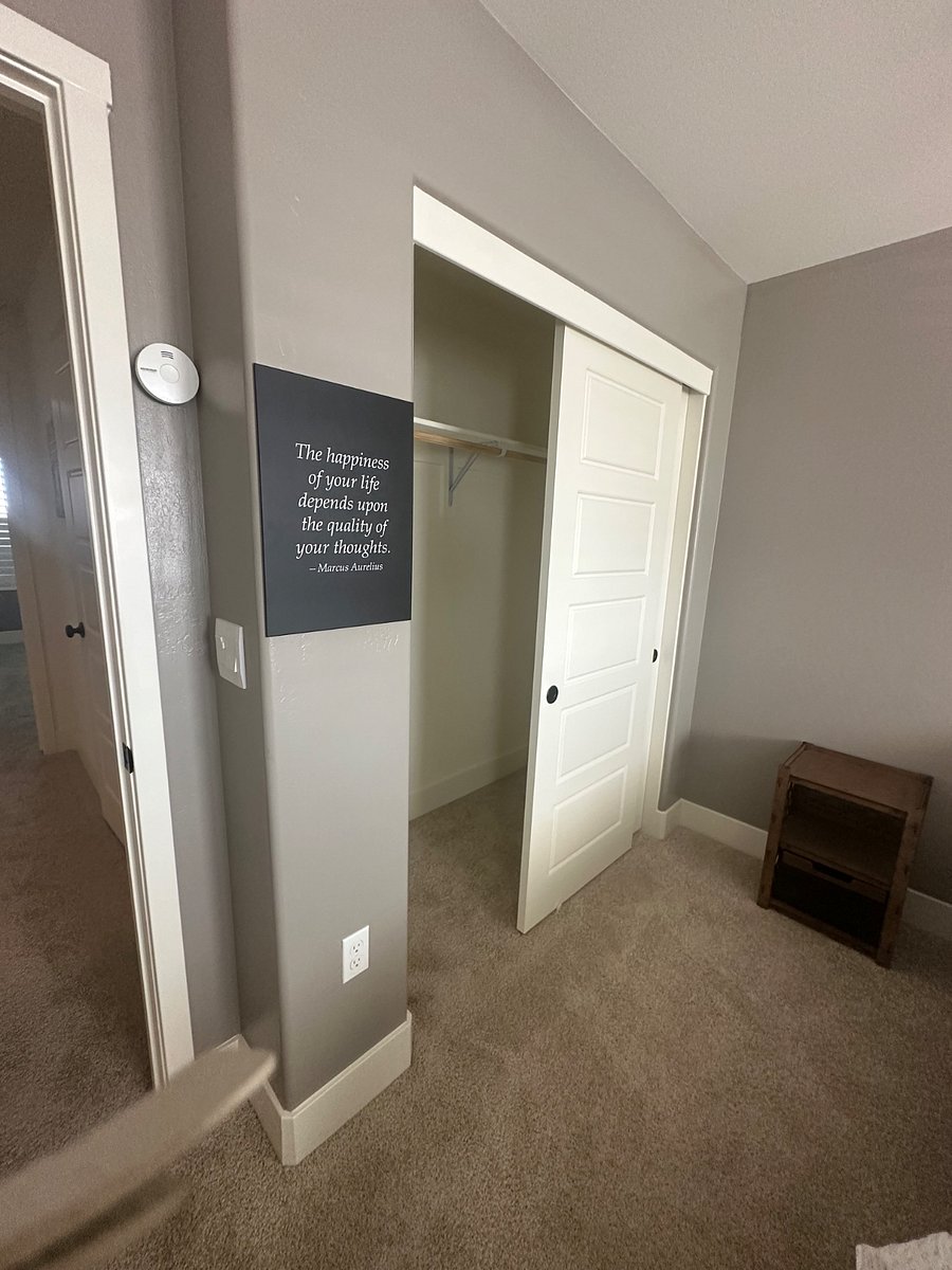 Furnished Finder property 582908_1 photo 3
