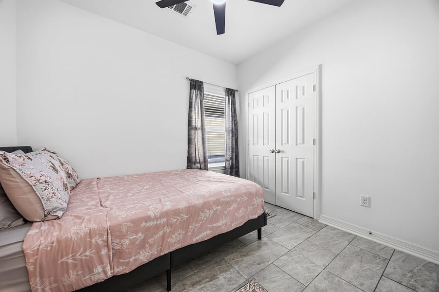 Furnished Finder property 582969_1 photo 15