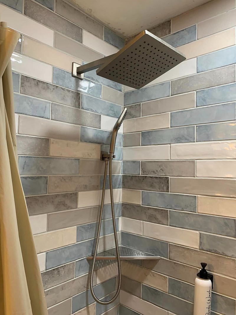 Spa-Like Bathroom
Sunken tub for soaking
Rain shower + updated tile
New vanity & mirror with lots of storage
Fresh linens included