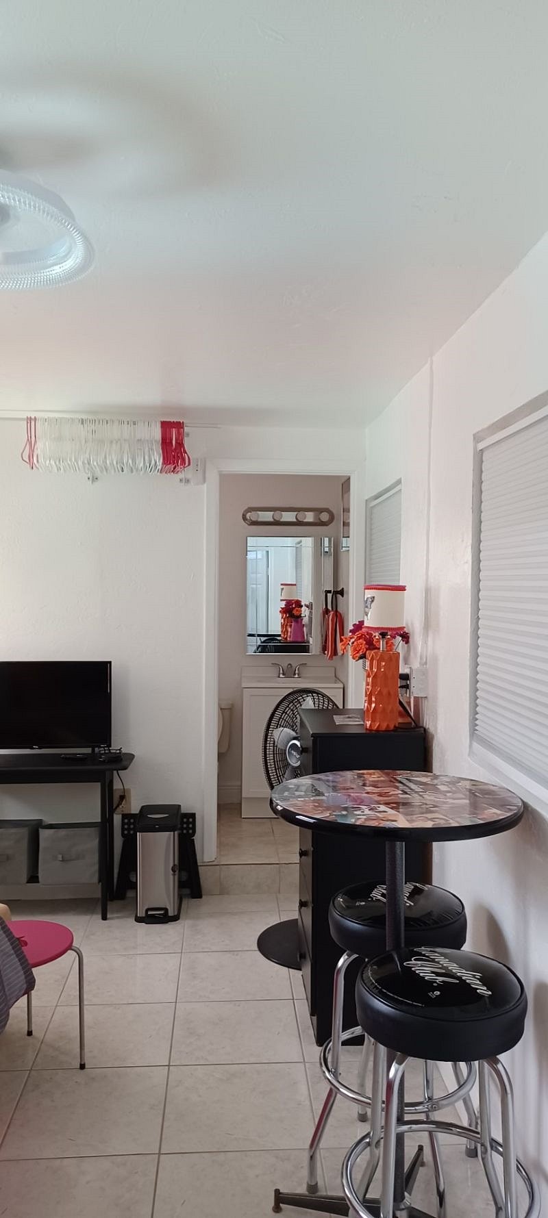 Furnished Finder property 583037_1 photo 8