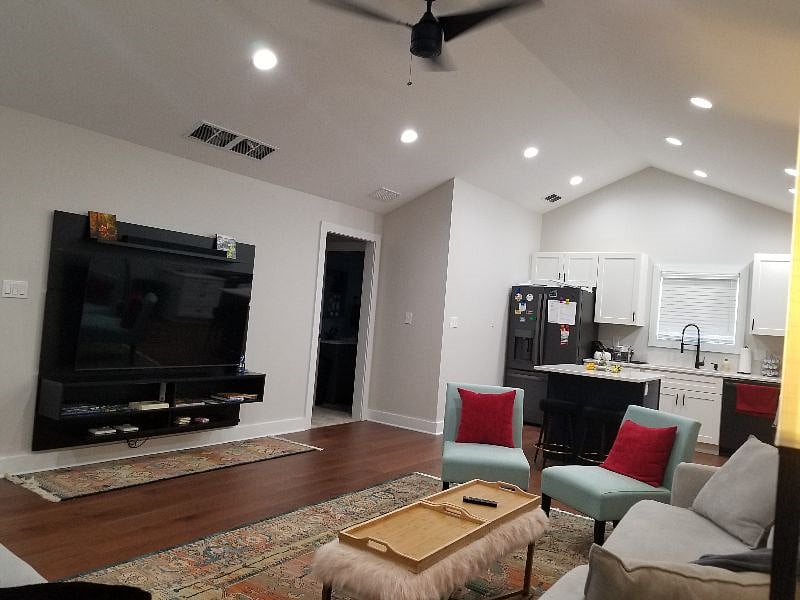 Furnished Finder property 583060_1 photo 23