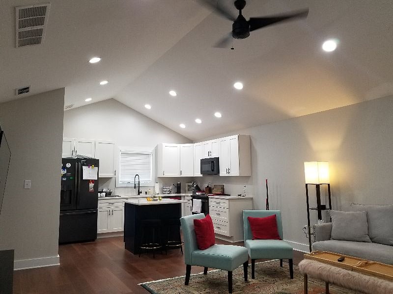 Furnished Finder property 583060_1 photo 24