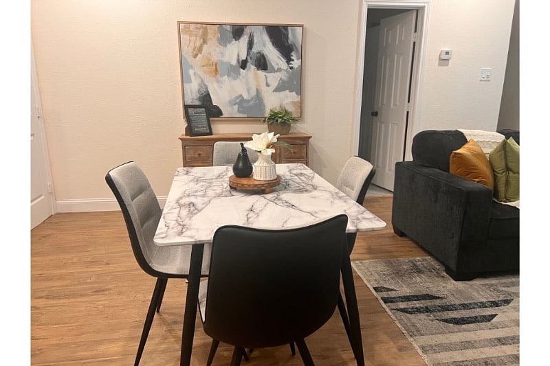 Furnished Finder property 583061_1 photo 12