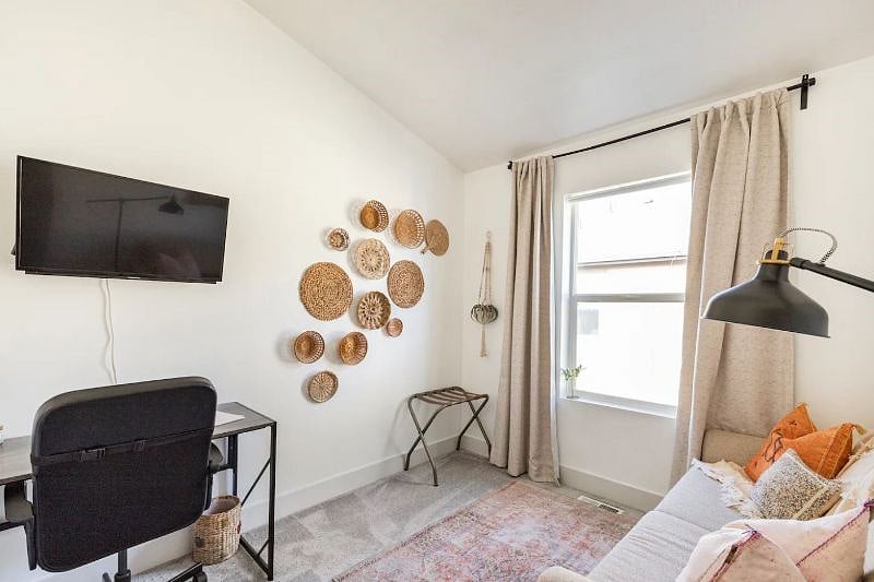 Furnished Finder property 583101_1 photo 23