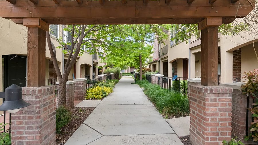 Furnished Finder property 583101_1 photo 36